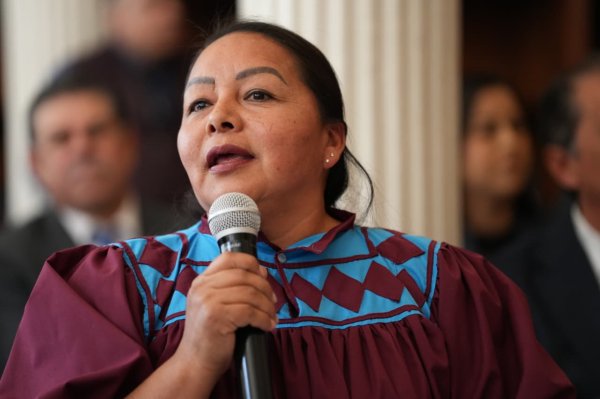 Exige Edith Palma garantizar la justicia de los pueblos y comunidades indígenas a través del derecho a traductoras e intérpretes