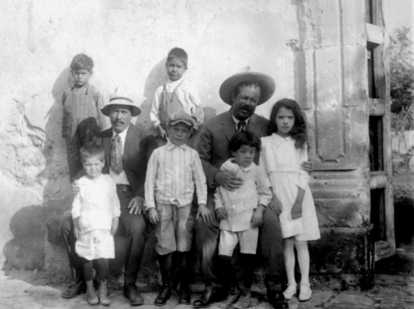 Los 300 hijos de Pancho Villa