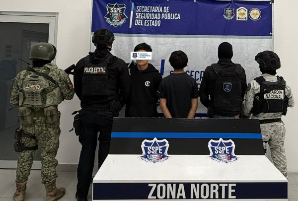 Detiene SSPE a dos personas por posesión de vehículo con reporte de robo