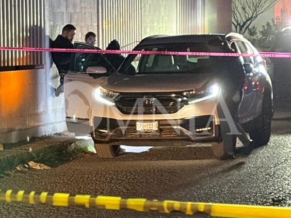 Ejecutan a uno abordo de su camioneta en Tierra y Libertad