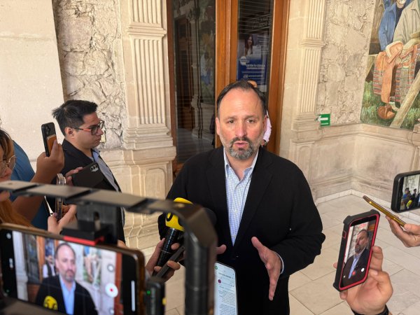 Debe conducirse separación temporal de Luis Roberto Terrazas conforme a procedimientos legales: Santiago de la Peña