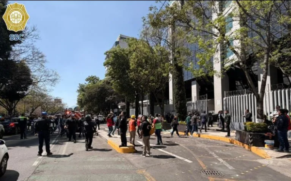 Desalojan edificio del Poder Judicial de la CDMX por amenaza de bomba