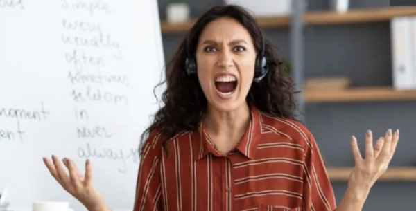 Madre golpea a maestra en kínder de Tizayuca tras acusaciones de amarrar y encerrar niños