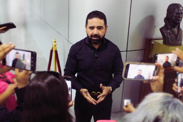 Francisco Sánchez advierte crisis humanitaria en la Sierra por cientos de familias desplazadas