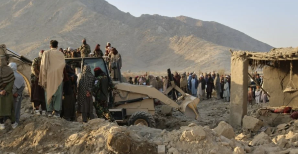 Pakistán bombardea Kabul y otras provincias tras ataque fronterizo de Afganistán