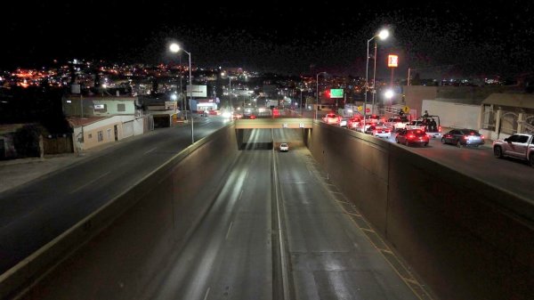 Anuncia Gobierno Municipal cierre nocturno de carriles en bajo puentes del Periférico de la Juventud
