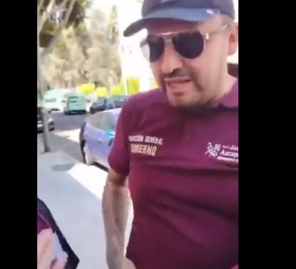 ¡A golpes! Exhiben a funcionarios de la 4T agrediendo a vecinos en Azcapotzalco