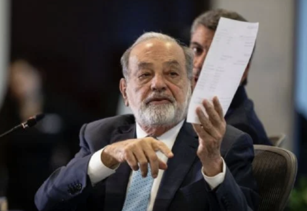 Pemex vuelve a contratar una empresa de Carlos Slim pese a señalamientos de la ASF
