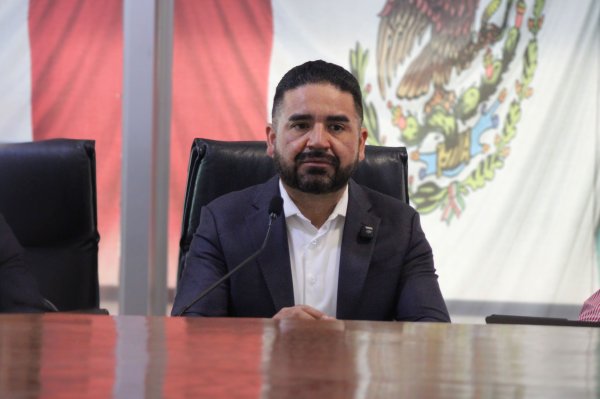 Francisco Sánchez rinde tributo desde el congreso a 28 militares caídos en el combate al narcoterrorismo