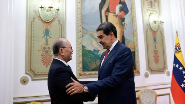 Maduro recibe a enviado especial del presidente de China en medio de tensiones con EU