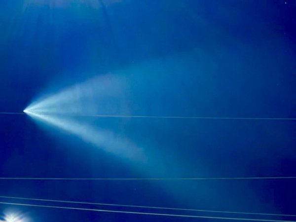 Lanzamientos de Space X ilumina los cielos del norte de México