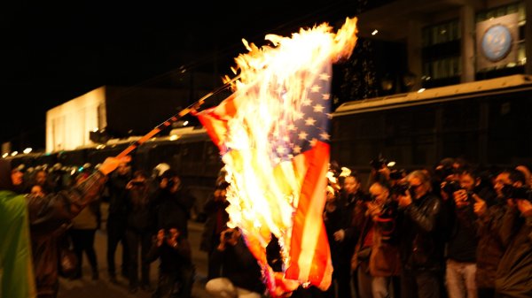 Protestas alrededor del mundo contra la invasión de Estados Unidos a Venezuela