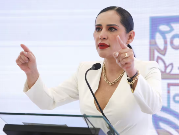 Sandra Cuevas responde a amenaza en redes: ‘Es más fácil que termines tú en bolsas’