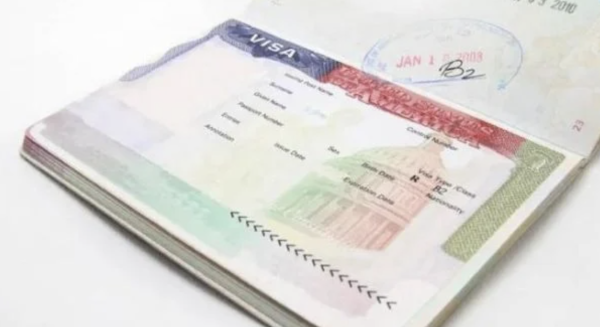 Suben los costos para viajar en 2026: cuánto cuesta la visa de Estados Unidos y el pasaporte mexicano