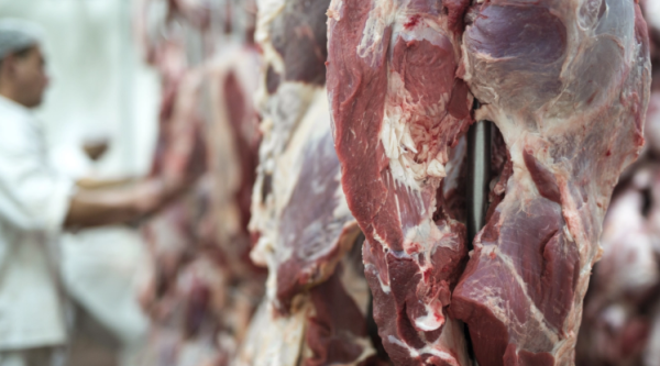 Prevén caída de 3.1% en consumo de carne de res
