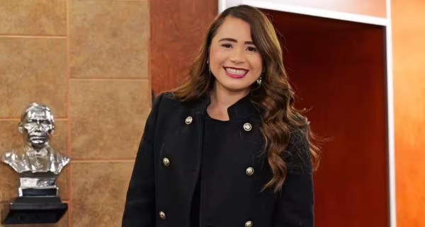 Retienen a diputada de Morena al cruzar la frontera con 800 mil pesos en efectivo