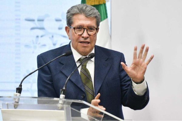 Ricardo Monreal fija ruta para aprobar la reforma electoral en marzo