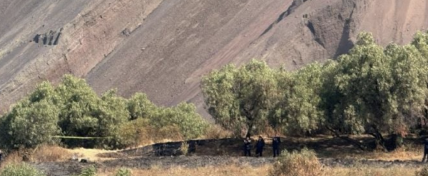 Hallan cuerpo sin vida de recién nacido dentro de una maleta en camino de terracerí