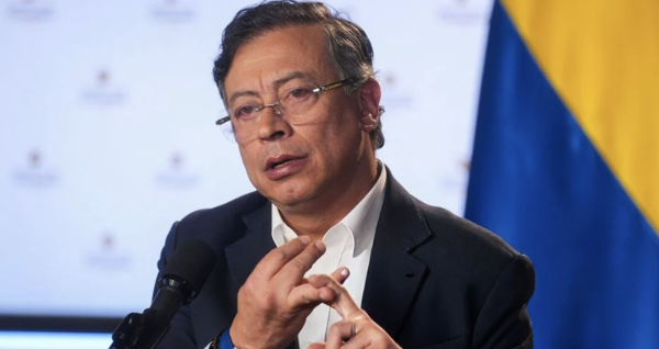 Petro propuso un diálogo con Venezuela y Estados Unidos en conversación con Delcy Rodríguez