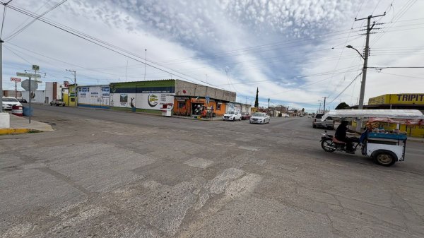 Gobierno Municipal de Camargo arrancará rehabilitación con concreto en crucero de la Agustín Melgar y Francisco Villa