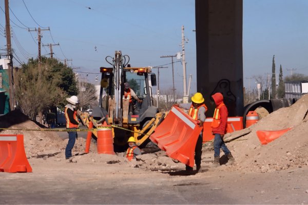 Inicia Gobierno del Estado última etapa de rehabilitación del Colector Dren Laguna Seca en Delicias