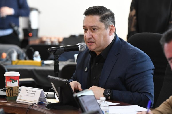 Estoy resuelto a buscar la candidatura de alcalde: Alfredo Chávez