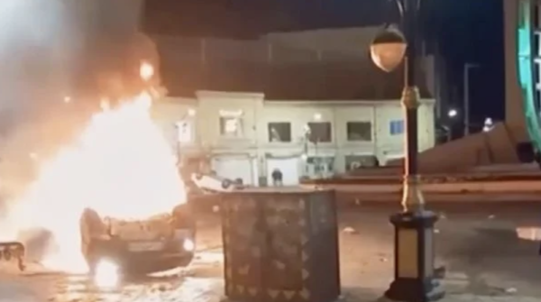 En medio de crecientes protestas, Irán corta el acceso a internet a la población