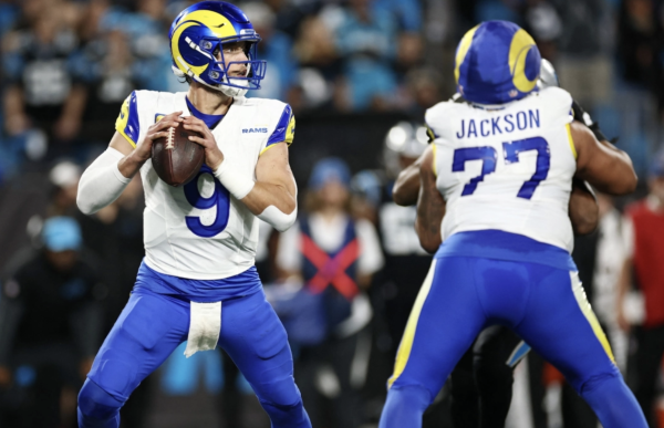 Rams sobreviven a Panthers en el inicio de los playoffs de la NFL