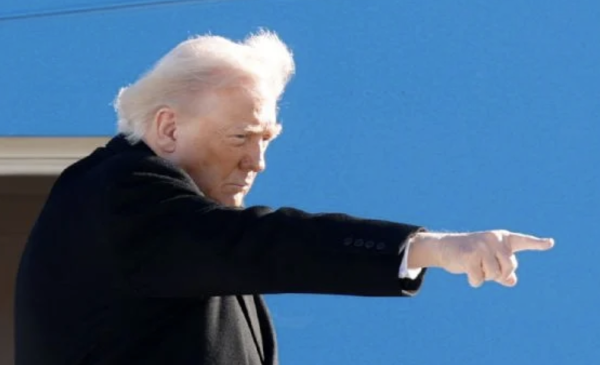 Trump presiona a México para que militares de EU combatan a cárteles: NYT