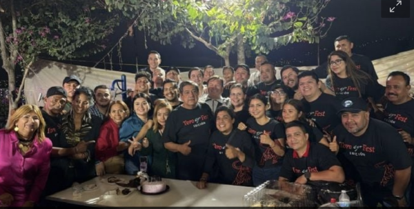 Cumpleaños de Félix Salgado reúne a autoridades electorales, altos funcionarios y titular de la ASE