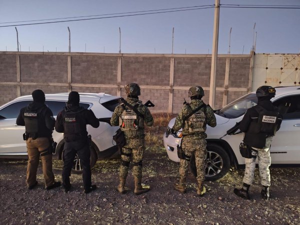 Asegura SSPE vehículos con reporte de robo en Aquiles Serdán