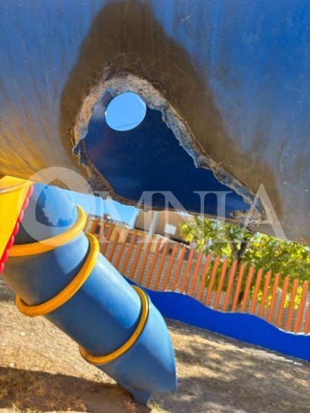 (Imágenes) Área de juegos en el Palomar en pésimas condiciones