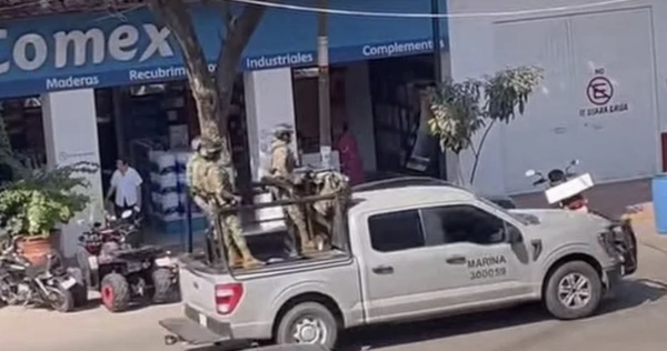 Operativo de la Marina deja varios detenidos en Huetamo, Michoacán; familiares piden su liberacion