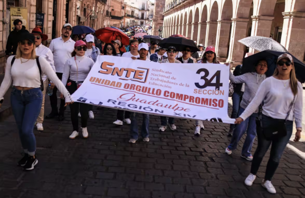 SNTE moviliza a maestros hacia Morena y enciende alertas por afiliación corporativa