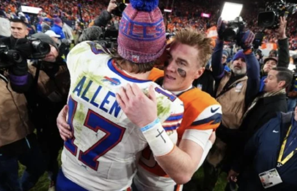 Bo Nix, de los Broncos, sufrió una fractura de tobillo derecho y se perderá el resto de la temporada