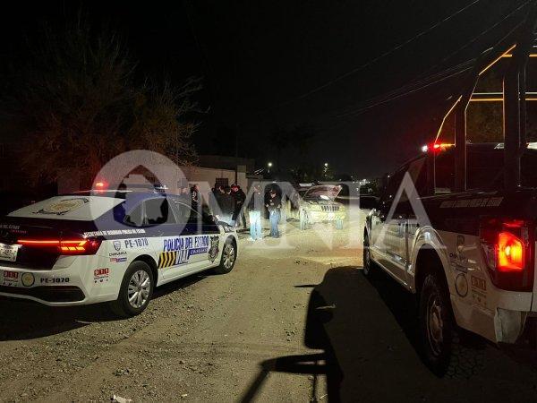 Menor de 15 años vuelca camioneta en la colonia Mármol II