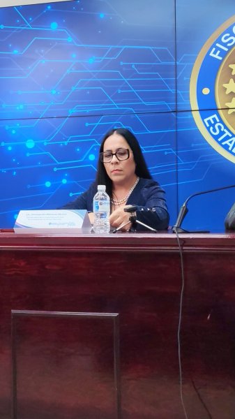 Detienen a sujeto por difundir imágenes sexuales editadas de 13 víctimas