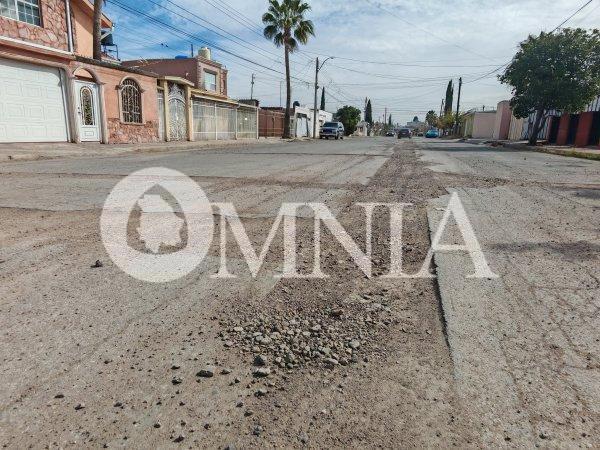 Vecinos de la colonia Guadalupe denuncian trabajos deficientes de la JMAS