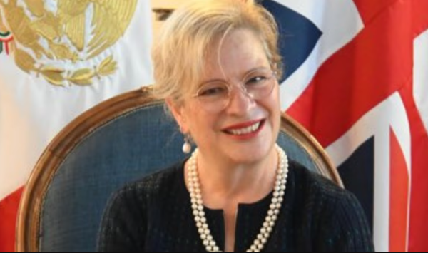 ‘Que te hinques’: Josefa González, la embajadora que deja su cargo a Alejandro Gertz por acoso laboral