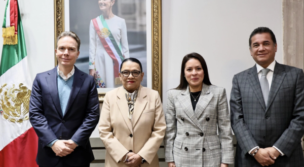 Gobierno ofrece al PVEM conocer de 