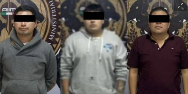 Detienen a tres exfuncionarios de Chiapas por presunta venta de actas de nacimiento a extranjeros