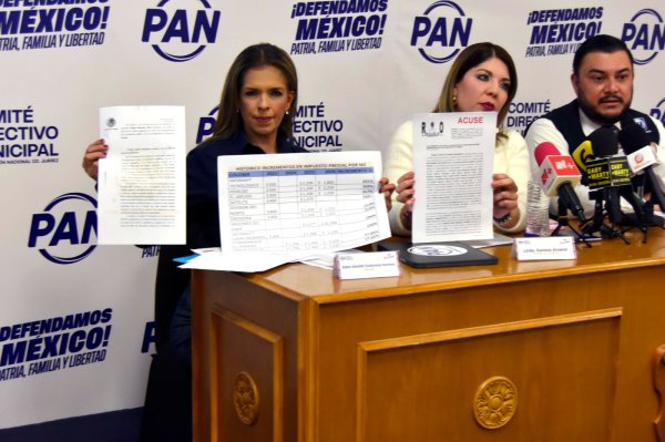 Xóchitl Contreras señala que el presidente municipal Cruz Pérez usa el predial para cobrar facturas políticas