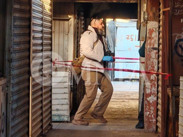 Hombre en situación de calle muere en puestos de la calle 27