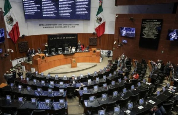 Registros oficiales confirman: el Senado no autorizó la entrada de un avión Hércules de EU a Toluca