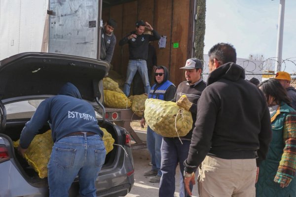Entregan 28 toneladas de papa a instituciones de Delicias