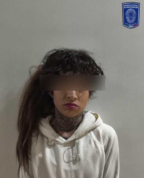 Detiene AEI a femenina en posesión de 50 envoltorios con droga en Cerradas del Parque