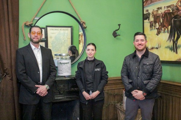 Evento con causa reúne a 140 pacientes; reunieron fondos para tatuajes reconstructivos