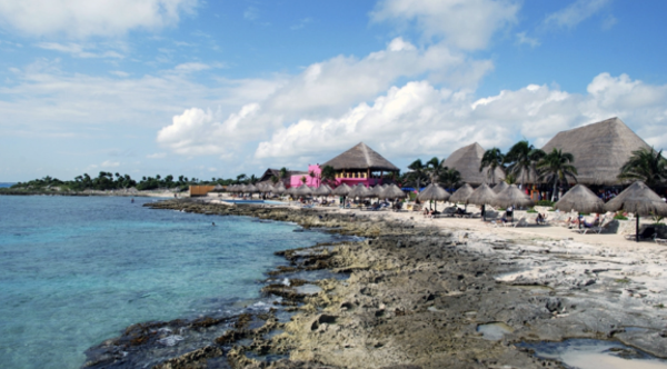 Interponen primer amparo contra megaproyecto turístico en Mahahual