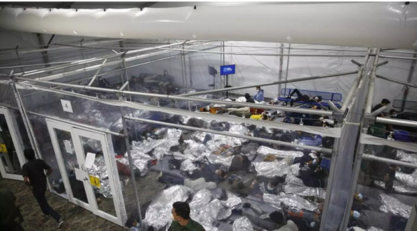(Video) Centros de detención de niños migrantes, un regalo para los traficantes