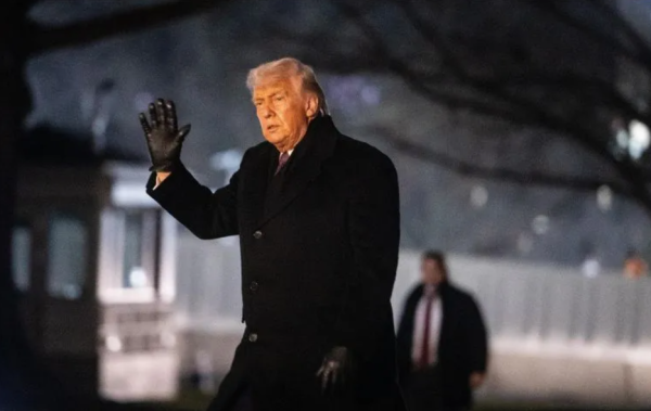 Trump amenaza a Canadá con arancel del 100% si pacta acuerdo con China